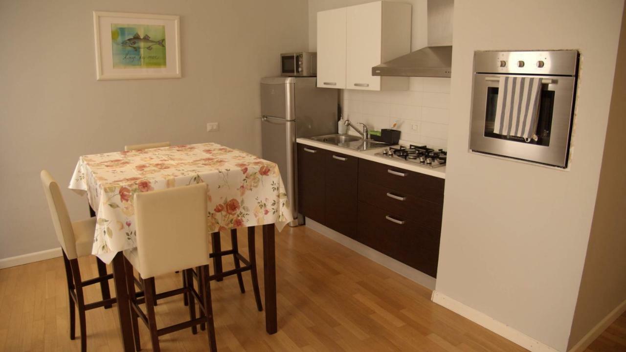 Ortigia Guest House Casa Flora Syracuse Exterior foto